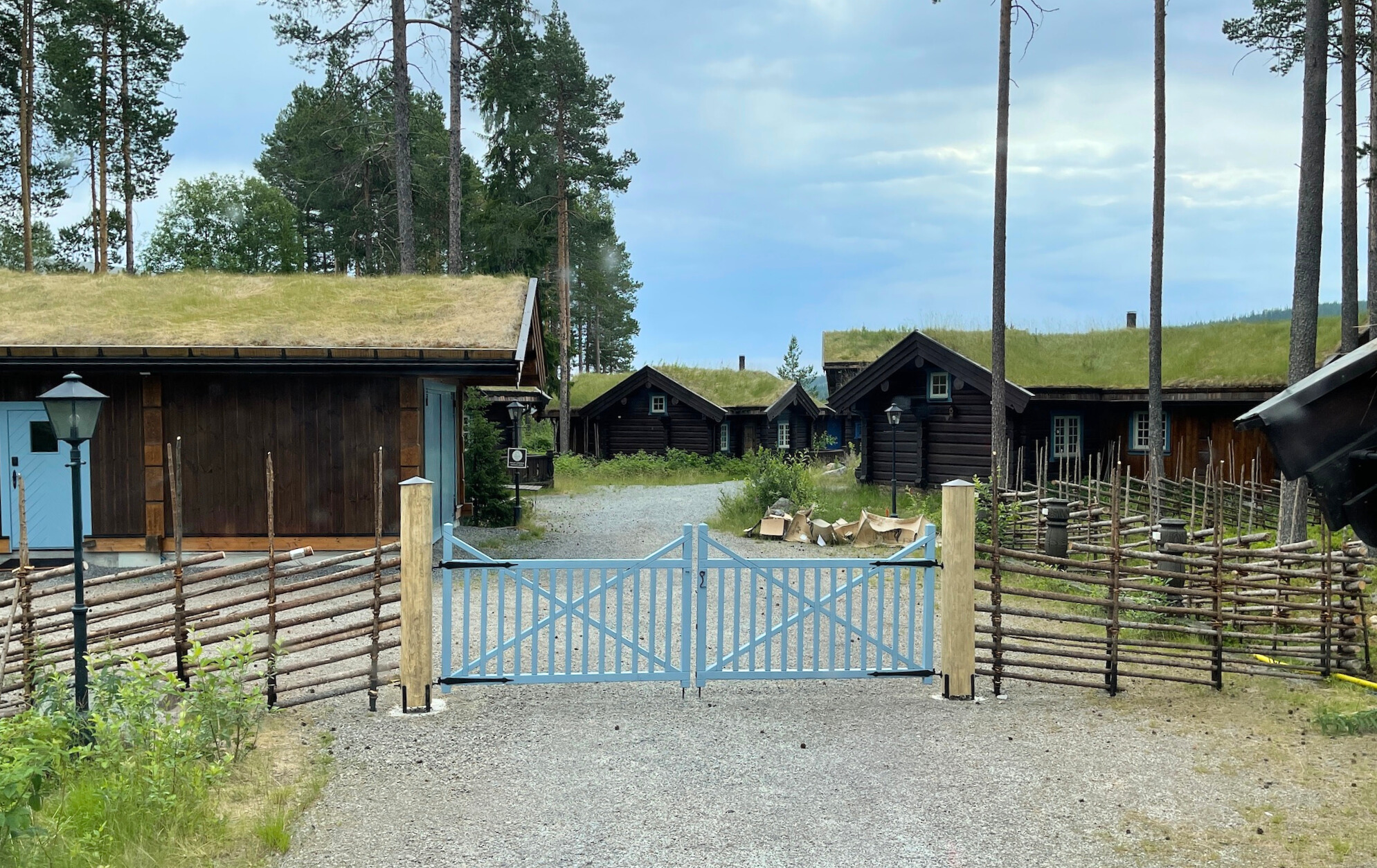 Lofsdalen, Långgärdsgård och Herrgårdsgrind 